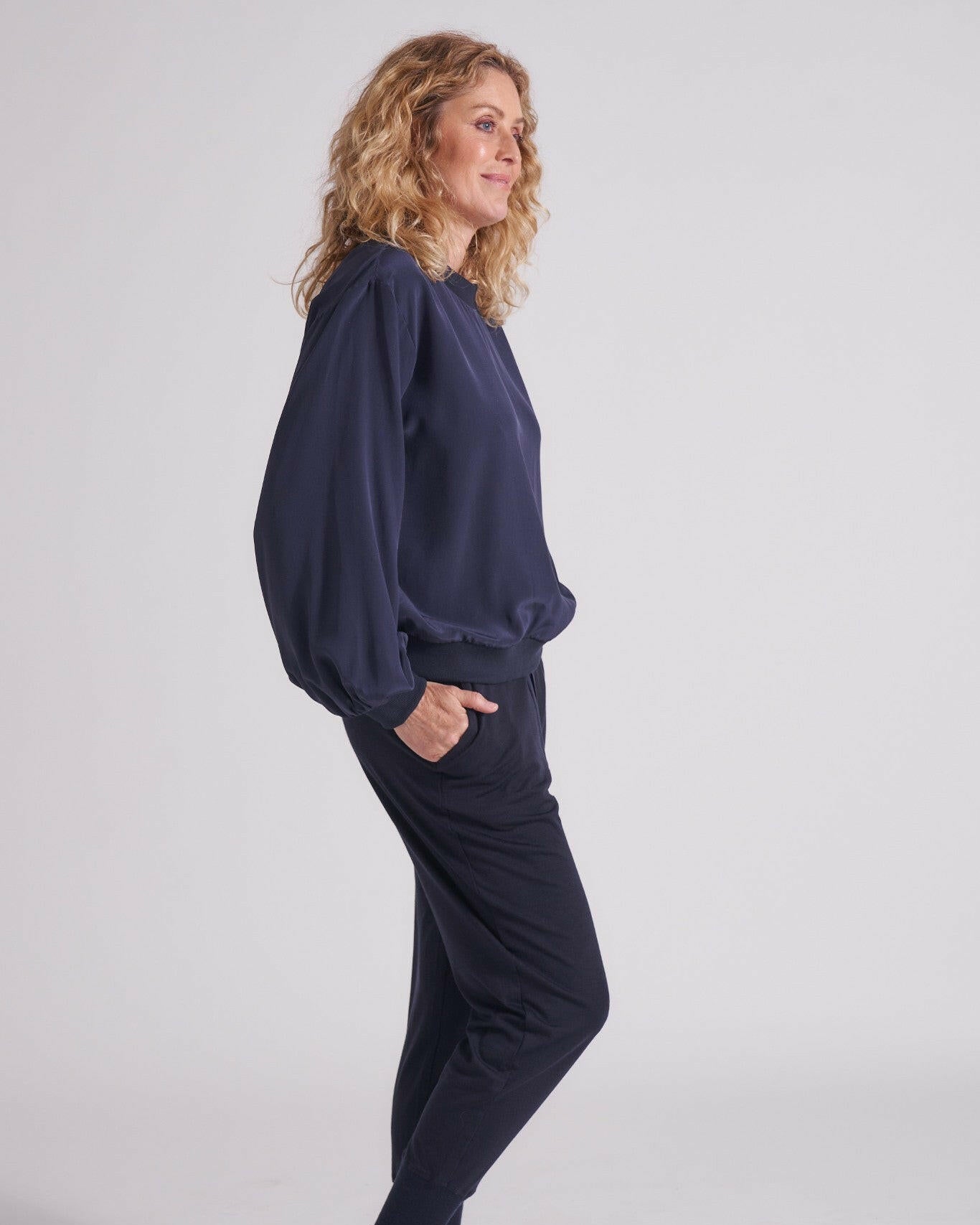 Crew Silk Sweatshirt.