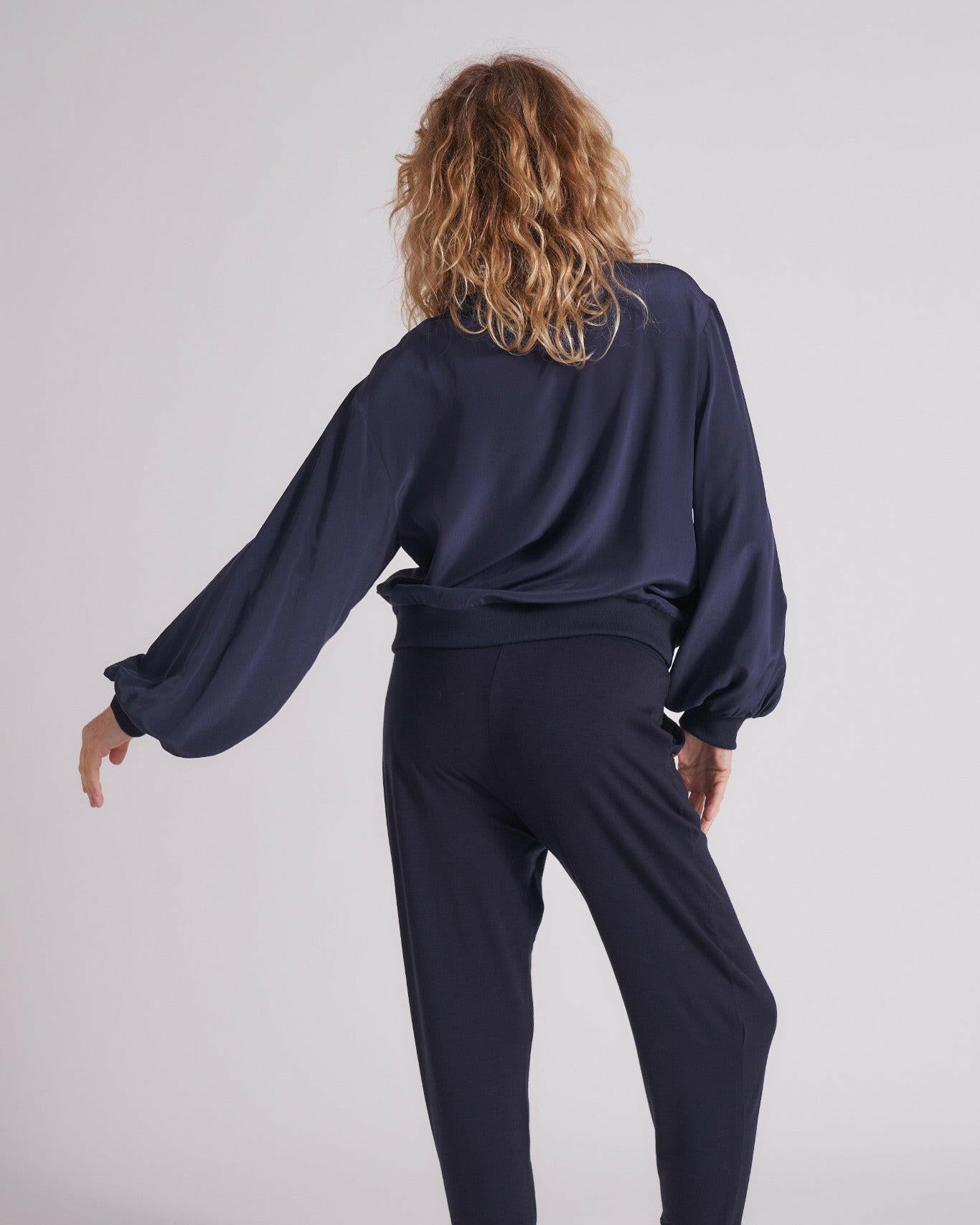Merino Wool Lounge Pants | Ink Blue.